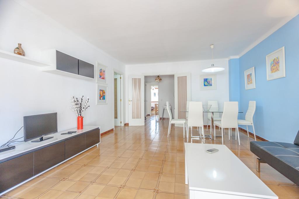 Apartamentos Obrador Colonia de Sant Jordi Oda fotoğraf